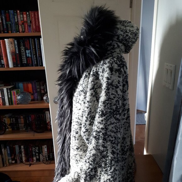 Gorgeous 60% Wool Hooded Car Coat - Sz. L - Made in Italy - Picture 2 of 4